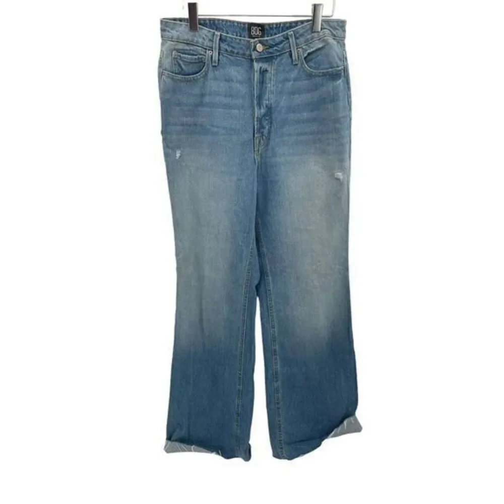 BDG urban Outfitters Higheise Wideleg Light Wash Denizm Jeans Womans 30L‎